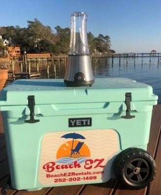 Yeti Cooler with Blender & Ice